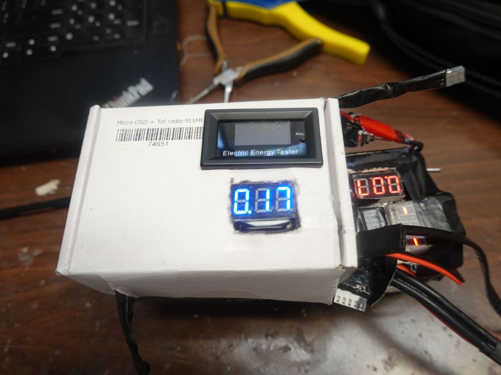 adapter box that takes 16V down to 5V and measures current used while distributing power