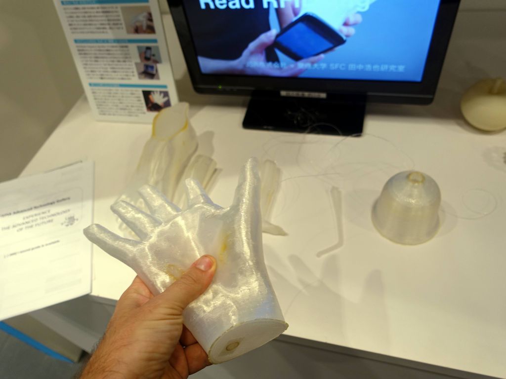 flexbile 3D printed hand