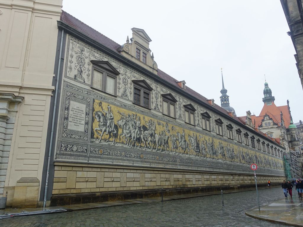 Art wall on fuerstenzug