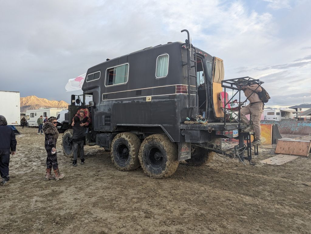 these guys brought the perfect vehicle for this year's conditions ;)