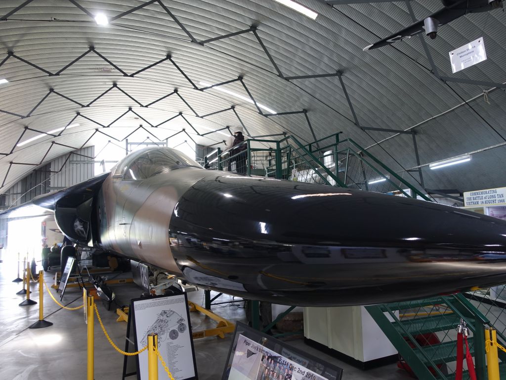 F111 bomber