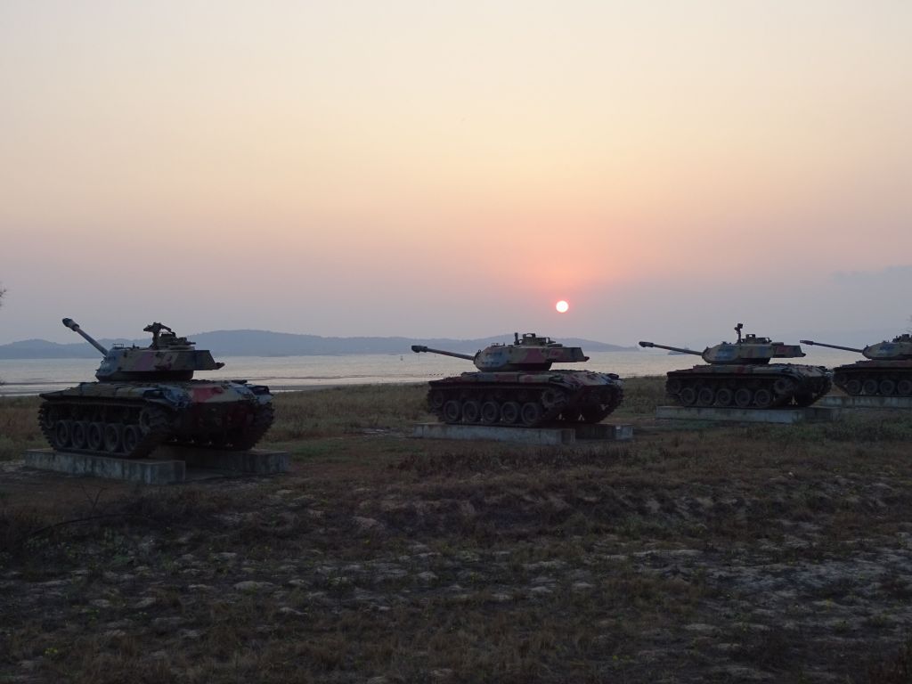 sunset over tanks, romantic :)