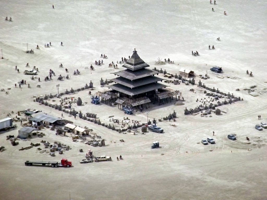 temple, also still being built