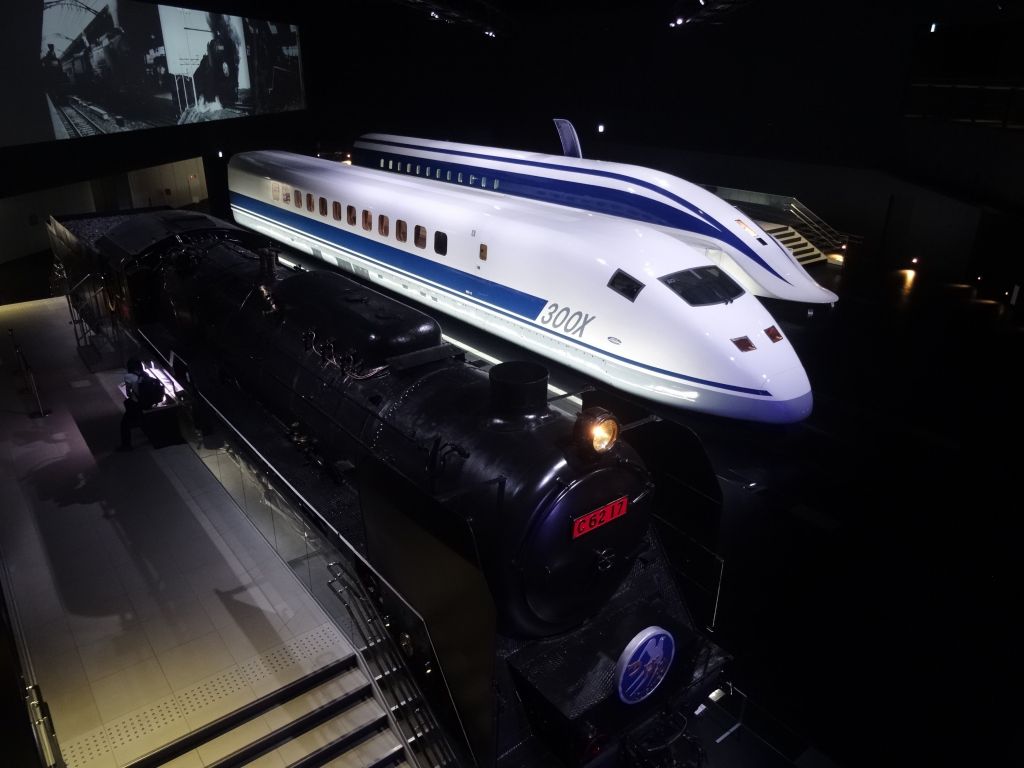 the 3 Japanese trains that broke world records
