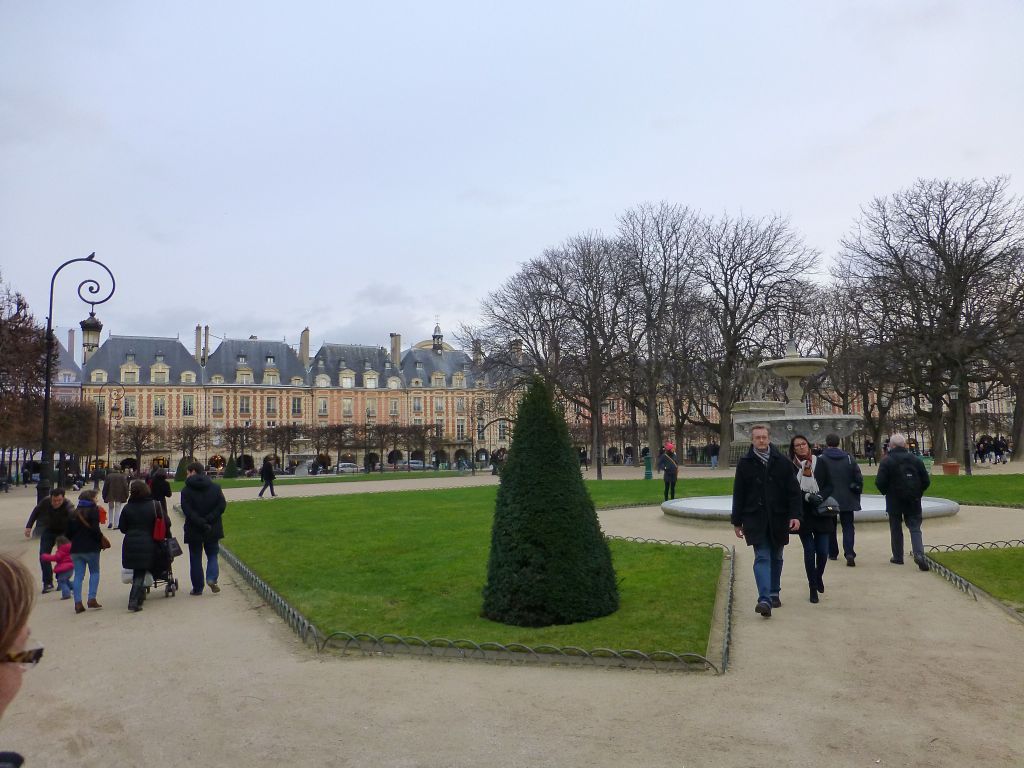 Place des Vosges, which I had never seen