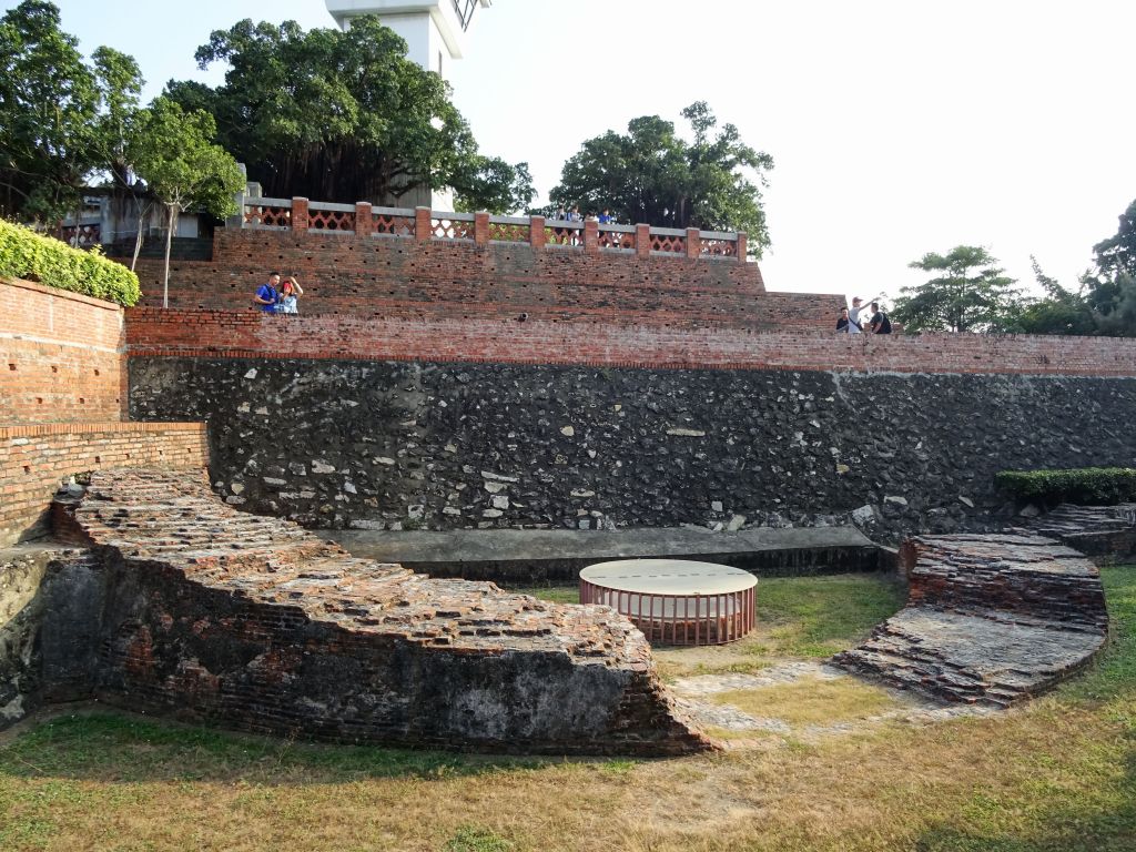 not much left of the original fort