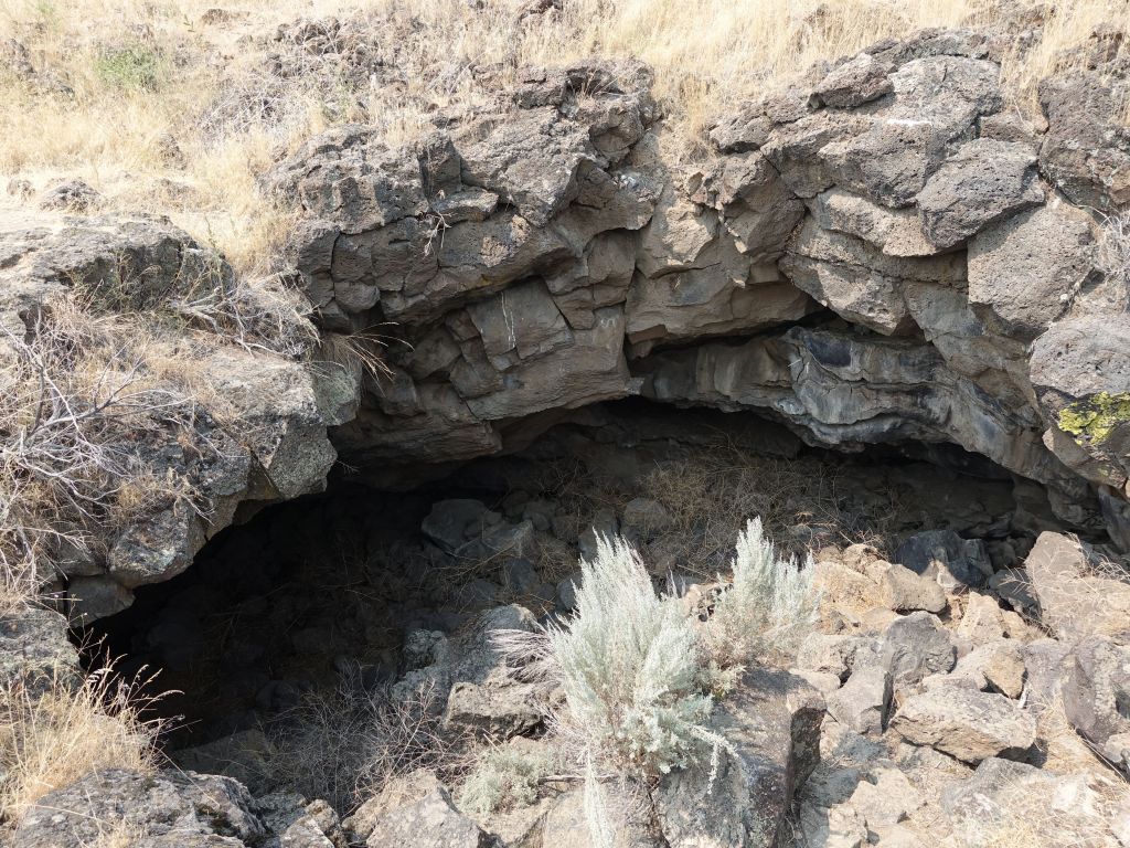 the native americans lived in small cool caves like this one