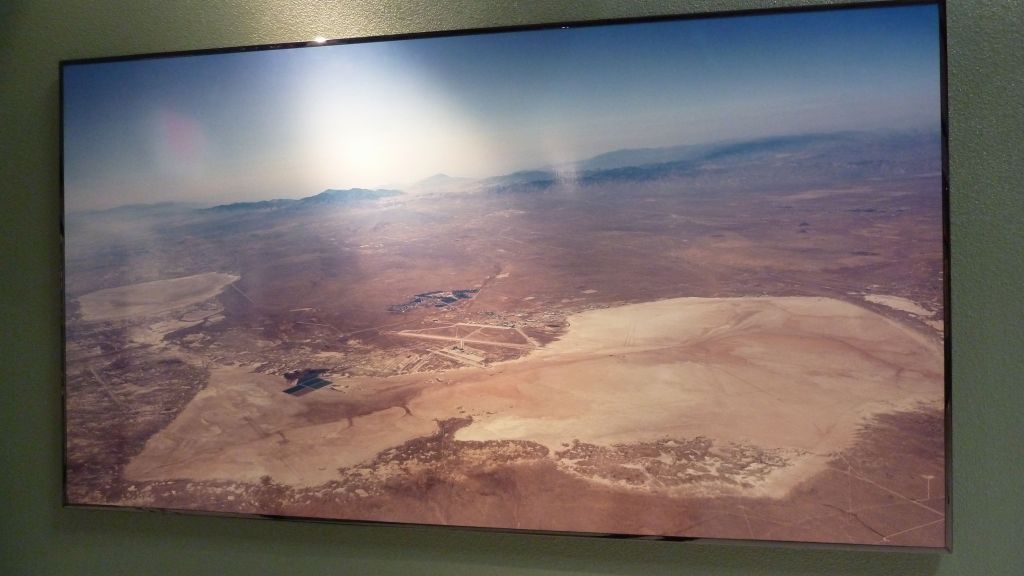Nice picture of the dry lake by Edwards