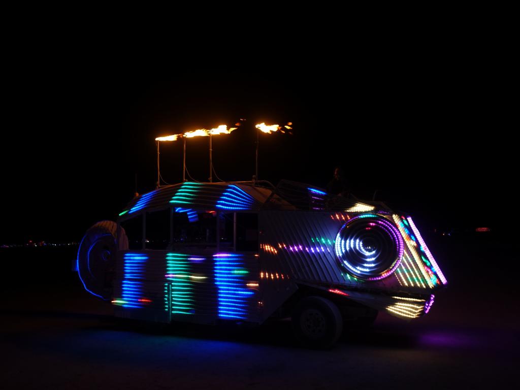 6218 - ArtCars Night