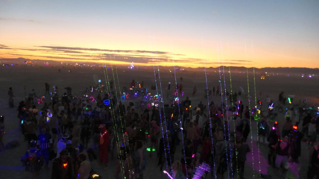 513 - 20220903 Burning Man Paavo Above n Beyond Discow Sunrise