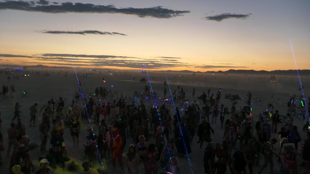 525 - 20220903 Burning Man Paavo Above n Beyond Discow Sunrise