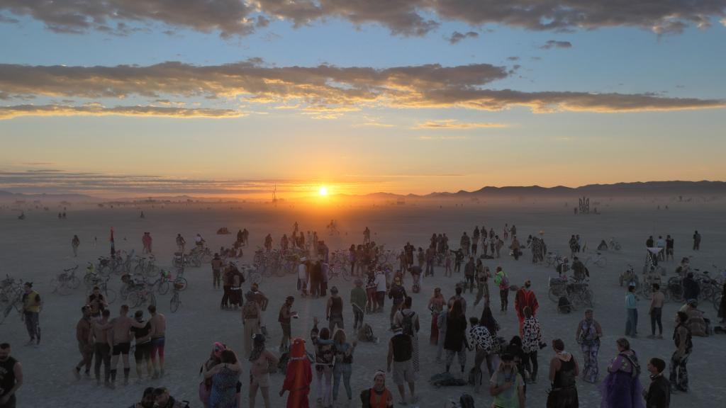 553 - 20220903 Burning Man Paavo Above n Beyond Discow Sunrise