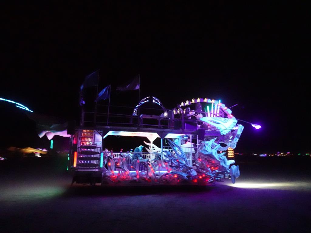 8222 - ArtCars Night