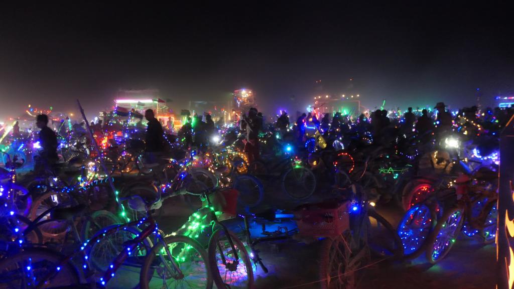 8936 - Bikes Night