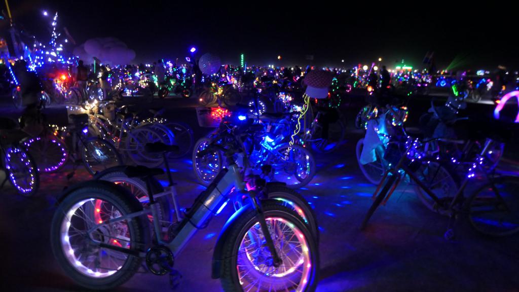 8000 - Vehicles-8920 Bikes Night-8932 Bikes Night